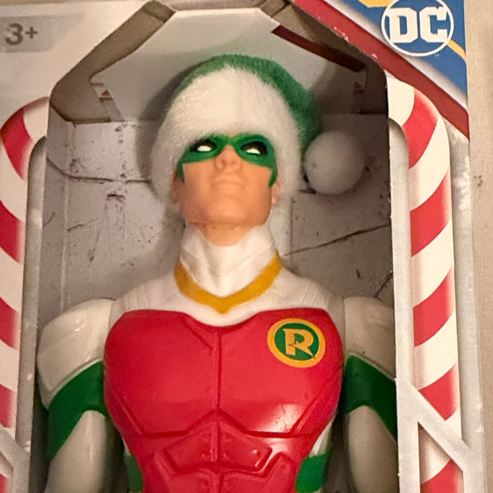 DC Comics Robin and Superman Holiday Action Figures - Red, Green, Blue - Picture 11 of 17